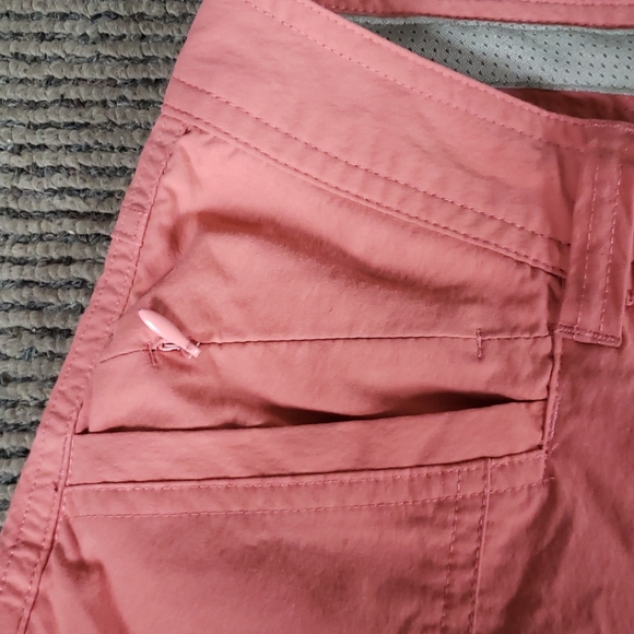 Hiking shorts - Picture 2 of 5